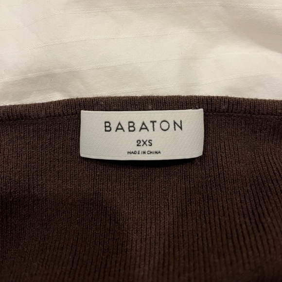 Aritzia Babaton Cropped Tank - Picture 3 of 3